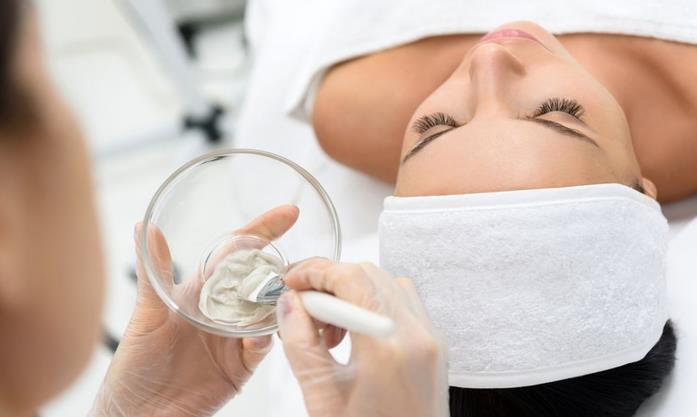 二、內(nèi)向型的美容師是更好的傾聽者