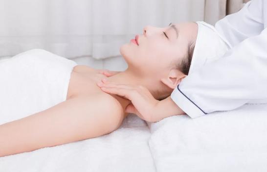 美容院用什么拓客項(xiàng)目最好，方案方法