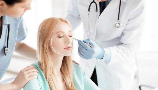 美容院加盟品牌好還說自己開一家直營好