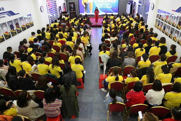 尚你美專業(yè)拓客團隊