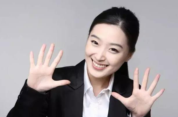 用微小贏得顧客的心，這也是美容師提高銷售能力的一種手段