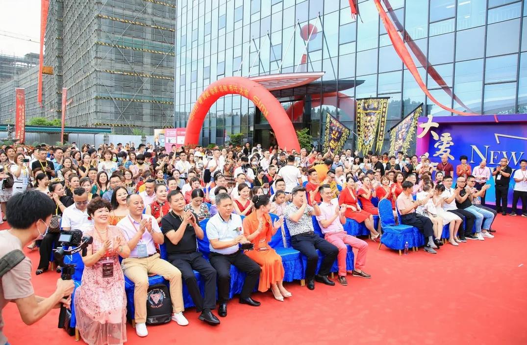 掌聲不斷，為尚你美迅猛發(fā)展而喝彩